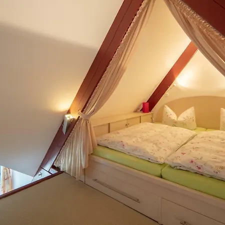 Quarto em Acomodações Particulares Gaeste-maisonette Martinus